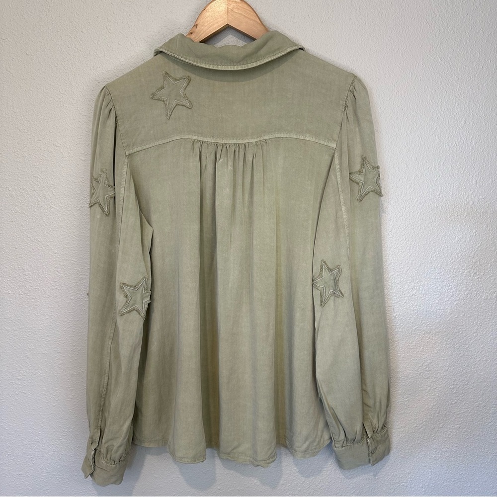 Easel Washed Sage Star Patch Button Down Shirt - image 7